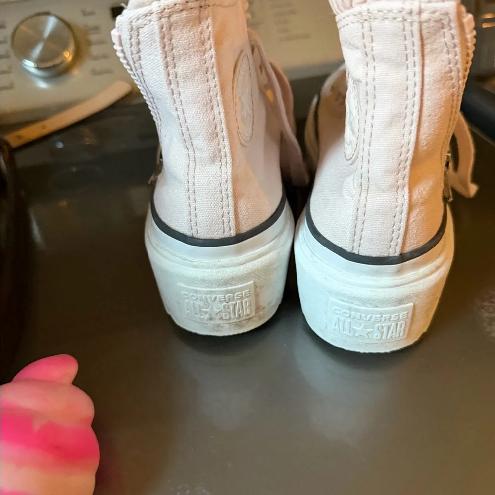 Converse Light Pink High-Top Sneakers - Picture 3 of 4